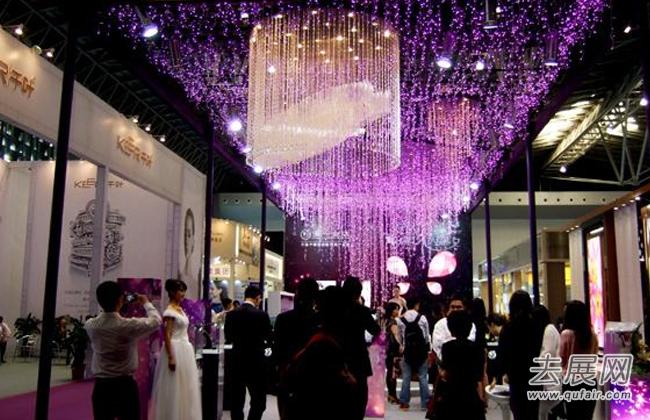 上海珠宝展：上海是中国最大的珠宝首饰消费集散地