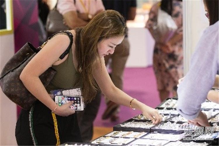 亚太地区首选珠宝采购盛会「香港珠宝展」