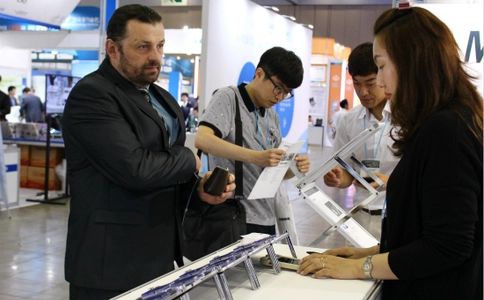 韩国首尔LED照明展览会LED&OLED Expo(现场照片)2
