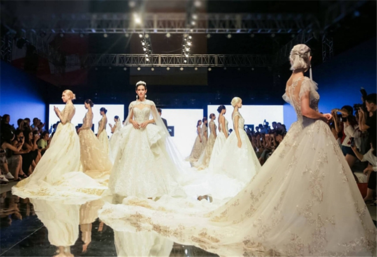 海内外企业为何选择上海婚纱展作为新品首发地？