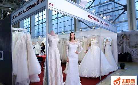 俄罗斯莫斯科婚纱礼服展览会WEDDING FASHION