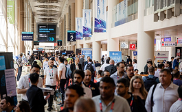 2023年迪拜汽配展贸易观众数量同比增长21%