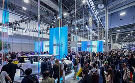 从人形机器人到混合式AI，“中国方案”惊艳CES 2026