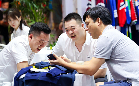 中國國際運動(dòng)時(shí)尚潮服展覽會(huì )