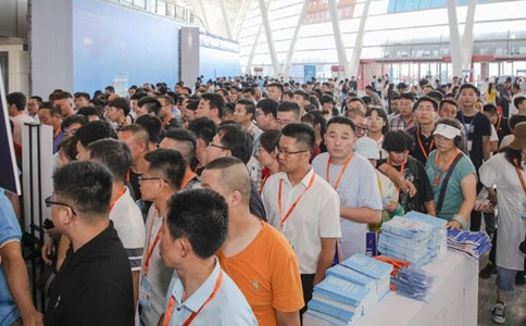 青岛国际缝制设备展览会QISMA(现场照片)3