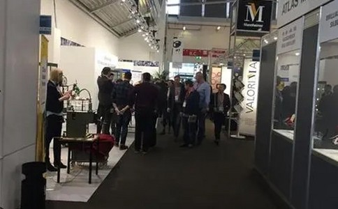 阿聯(lián)酋阿布扎比珠寶首飾鐘表展覽會(huì )