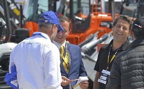 美国拉斯维加斯工程机械展览会