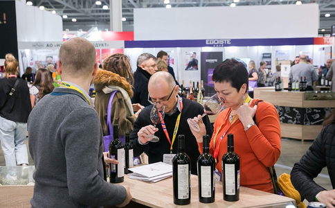 俄罗斯葡萄酒展览会