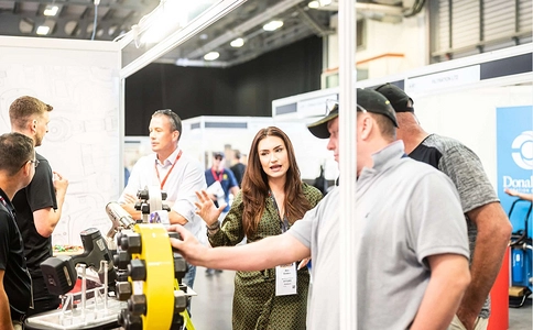 英国工程机械展览会PLANTWORX(现场照片)1