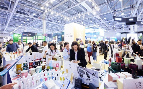 俄罗斯化妆品及美容仪器展览会INTERCHARM Professional(现场照片)17