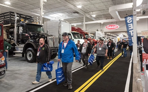 加拿大客车及商用车及汽配展览会Truck World(现场照片)17