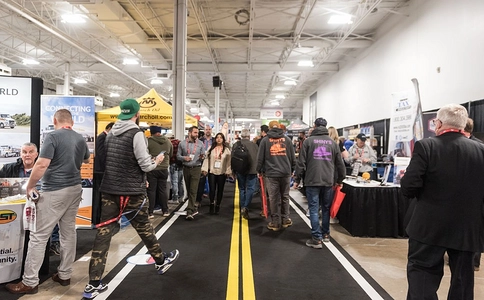 加拿大客车及商用车及汽配展览会Truck World(现场照片)19