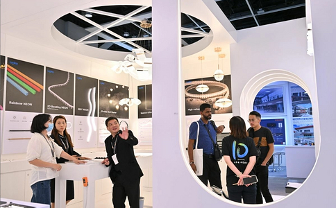 香港照明及燈飾展覽會(huì )春季