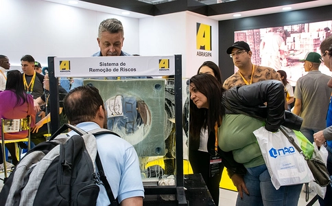 巴西圣保罗玻璃工业展览会Glass South America(现场照片)7