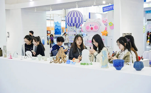 寧波國際服裝貼牌定制暨面輔料展覽會(huì )