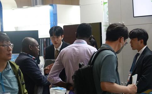 韩国太阳能光伏及新能源展览会EXPO SOLAR(现场照片)3