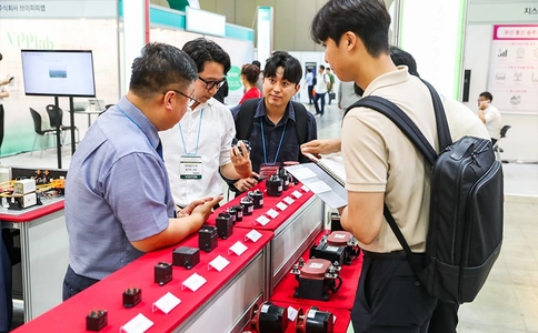 韩国太阳能光伏及新能源展览会EXPO SOLAR(现场照片)9