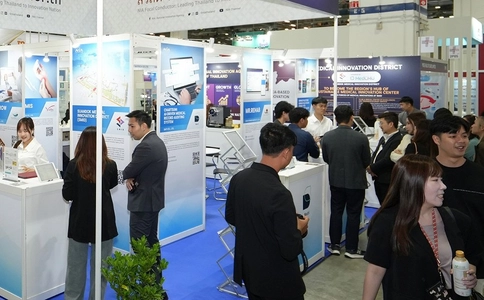 新加坡医药原料及制药展览会Medmanufacturing Asia/MMA(现场照片)1