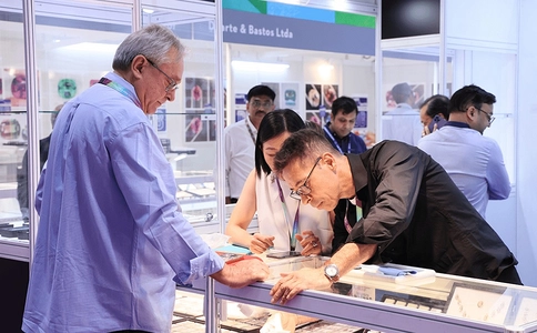 香港珠宝首饰展览会Jewellery & Gem(现场照片)11