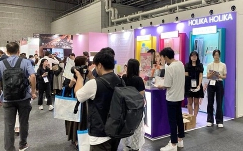 日本大阪化妆品展览会COSME Week(现场照片)9