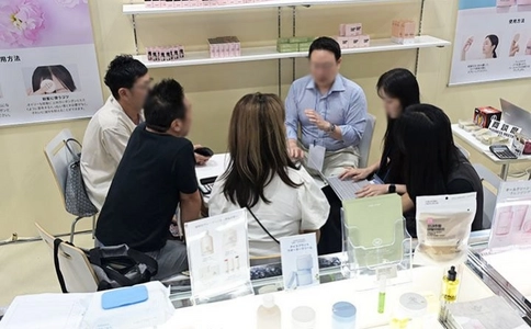 日本大阪化妆品展览会COSME Week(现场照片)4