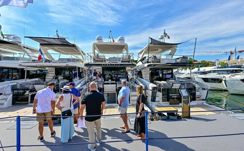 法国游艇展览会Cannes Yachting Festival（现场照片）12