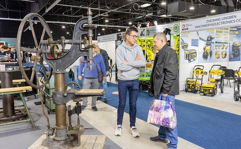 波兰工程机械及矿山机械展览会Construction Machinery Exhibiton(现场照片)2