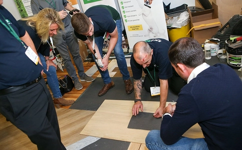 英国哈罗盖特地面材料展览会THE FLOORING SHOW(现场照片)5