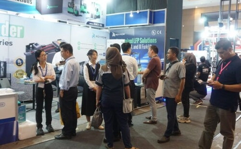 印尼叉车、起重设备及零部件展览会Forklift Indonesia(现场照片)4