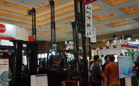 印尼叉车、起重设备及零部件展览会Forklift Indonesia(现场照片)13