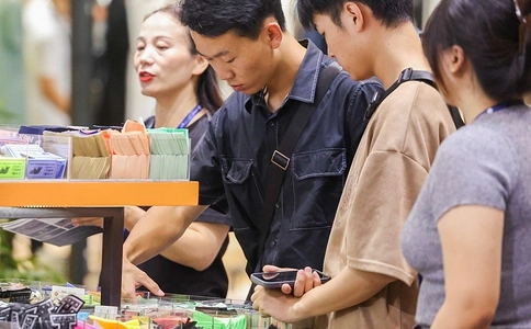 深圳国际服装供应链展览会Fashion Source(现场照片)2