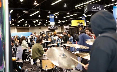 美国阿纳海姆乐器舞台灯光展览会THE NAMM SHOW（现场照片）6