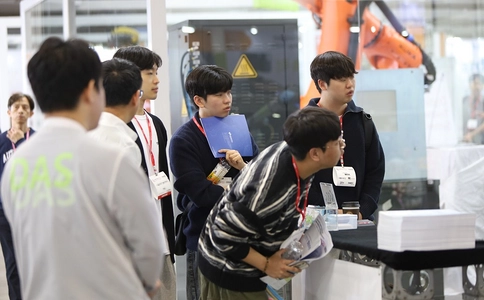 韩国首尔机床展览会SIMTOS(现场照片)14